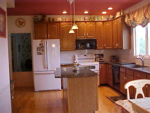 27 Hawthorne Road Shrewsbury, MA 01545 - Photo 18 of 30 Gallery Image 18