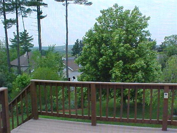 27 Hawthorne Road Shrewsbury, MA 01545 - Photo 3 of 30 Gallery Image 3