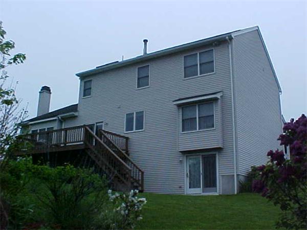 27 Hawthorne Road Shrewsbury, MA 01545 - Photo 7 of 30 Gallery Image 7