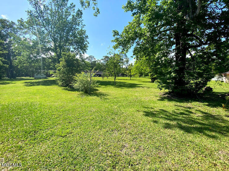 4619 Hilma Street Moss Point, MS 39563 - Photo 5 of 15 04