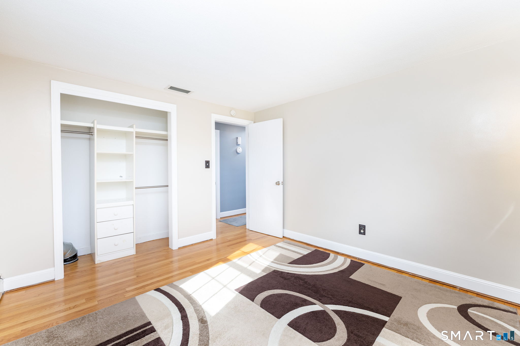 5 Dalewood Road Newington, CT 06111 - Photo 18 of 38
