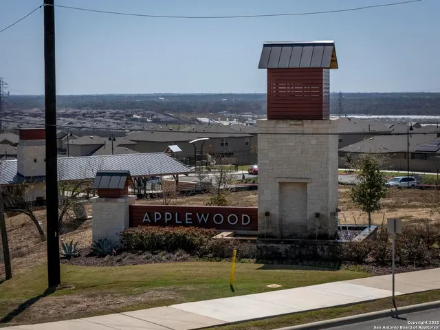 $2,195 | 6424 Embankment Road, San Antonio, TX 78252