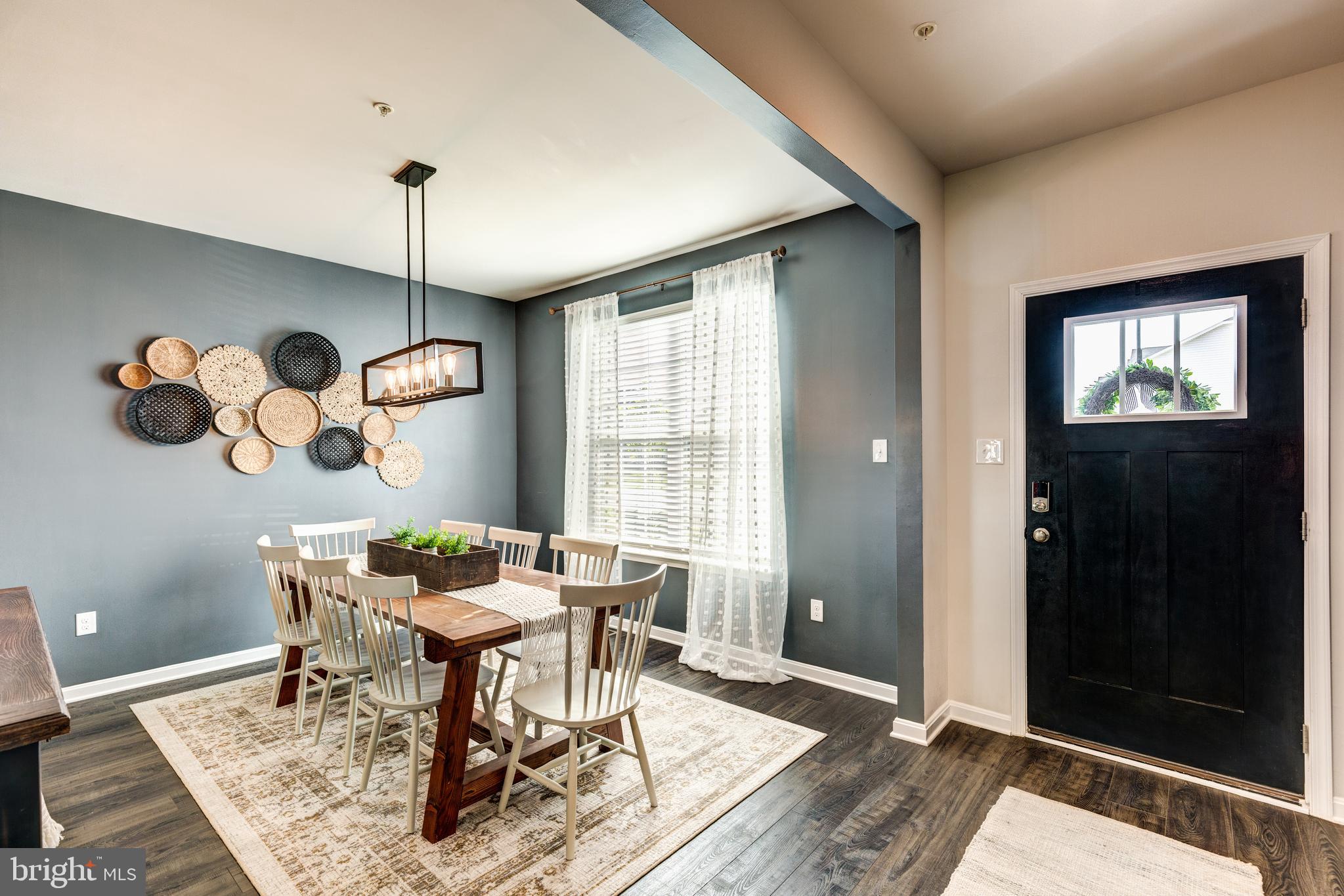 634 Stonegate Road Westminster, MD 21157 - Photo 5 of 47 Gallery Image 5