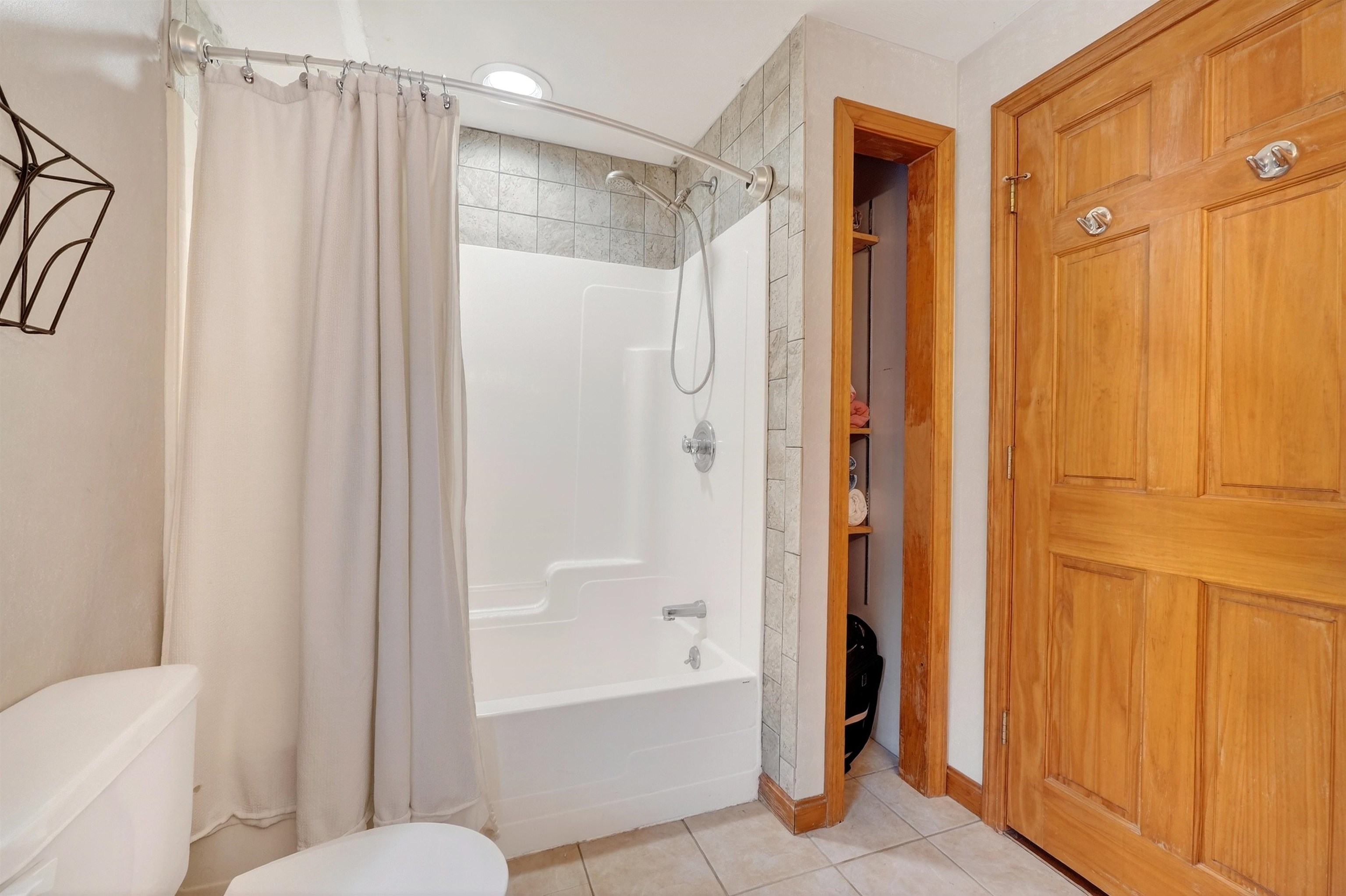 6 Homestead Drive Derry, NH 03038 - Photo 23 of 51