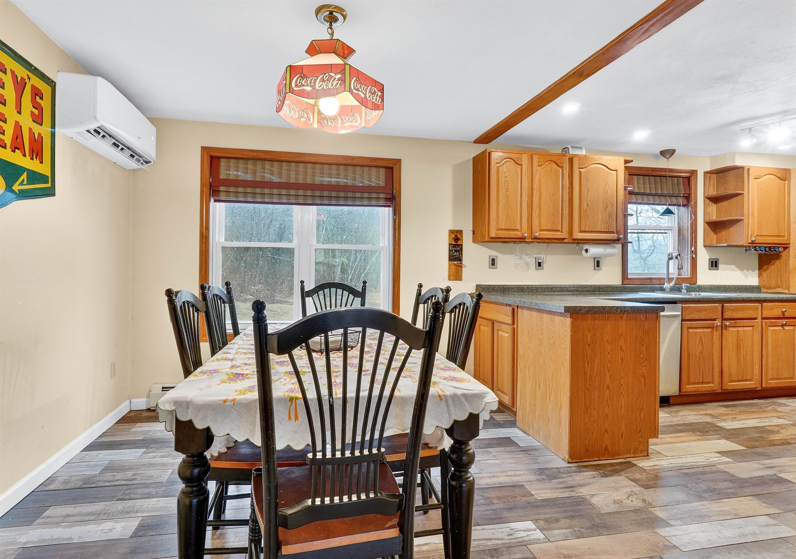 6 Homestead Drive Derry, NH 03038 - Photo 4 of 51