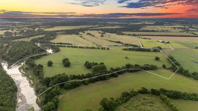 a view of a water with an outdoor space