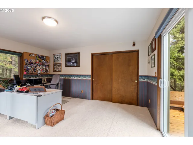 $1,150,000 | 894 Colwell Hill Lane, Roseburg, OR 97471