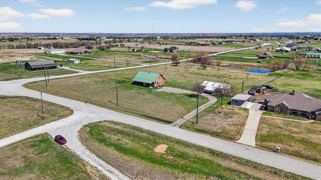 131 Hawk Ridge Decatur, TX 76234 - Photo 2 of 34 Drone / aerial view of a large body of water