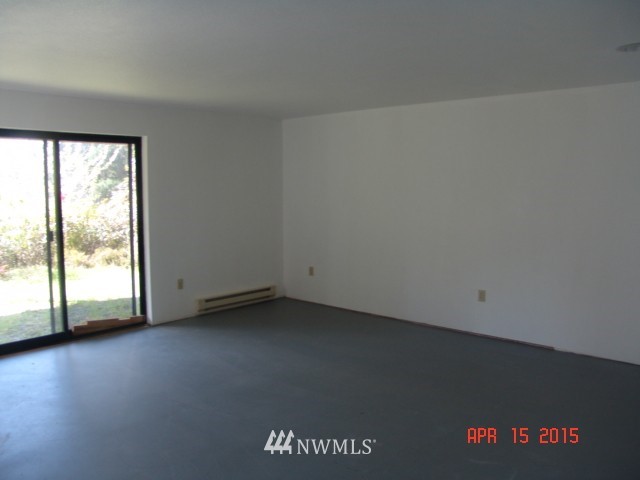 6030 Cape George Road Port Townsend, WA 98368 - Photo 11 of 19 Gallery Image 11