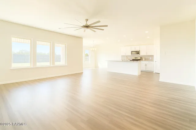 $268,900 | 316 Antigua Circle, Sunset, LA 70584