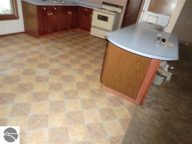 7734 Demerly Road Benzonia, MI 49616 - Photo 13 of 13 1743802-12.JPG