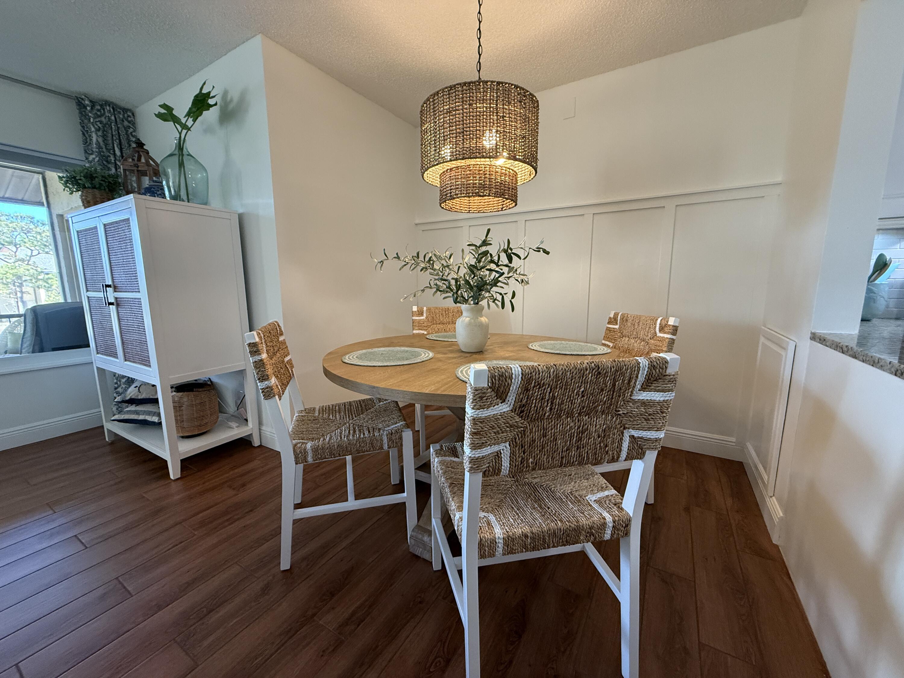 338 Pine Ridge Circle, Unit B2 Greenacres, FL 33463 - Photo 18 of 55 Dining Area