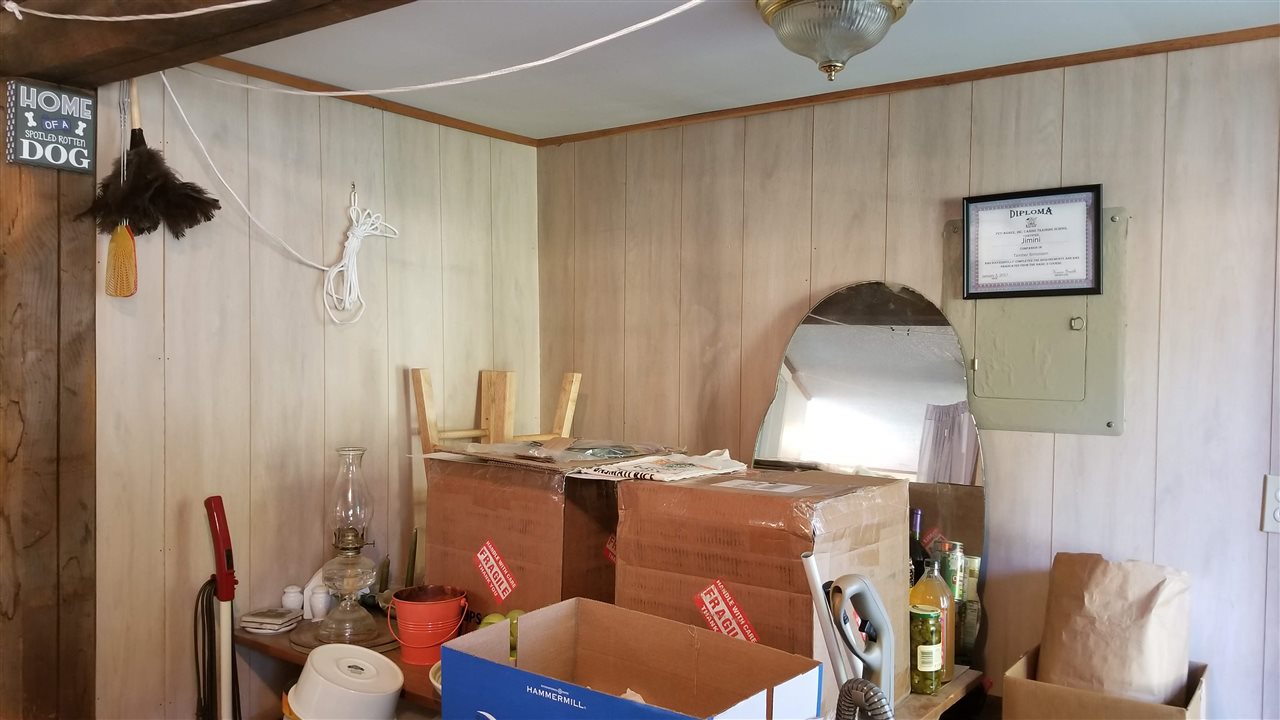 160-162 Deerfield Road Candia, NH 03034 - Photo 20 of 24