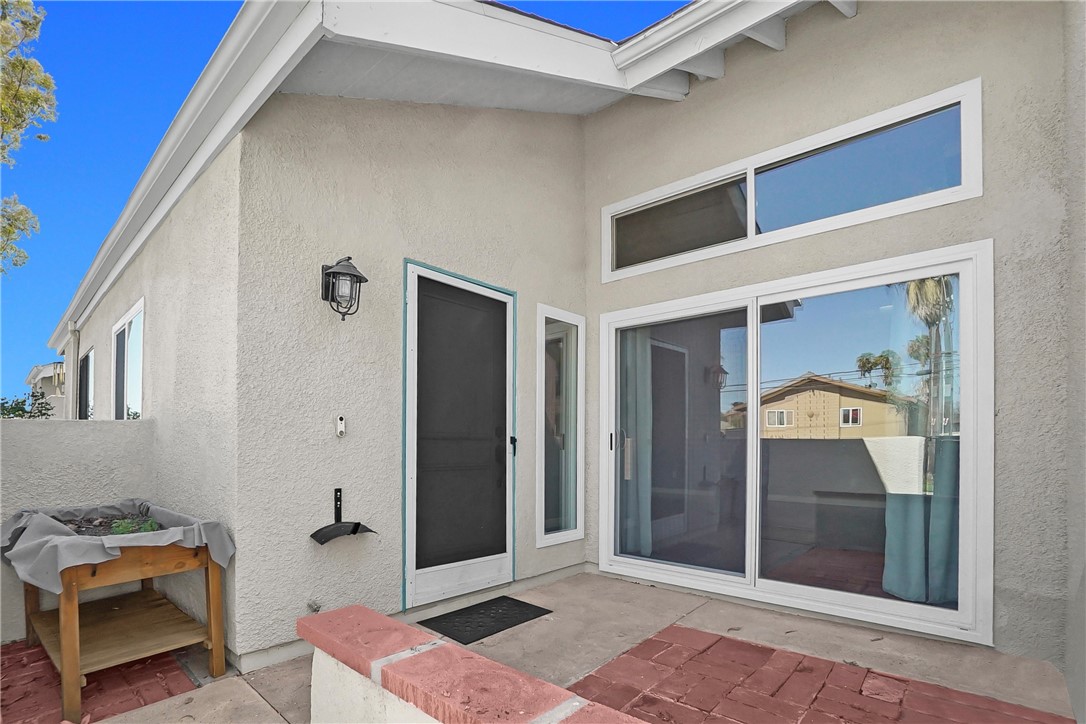 2956 Haddonfield Loop Fullerton, CA 92831 - Photo 3 of 41