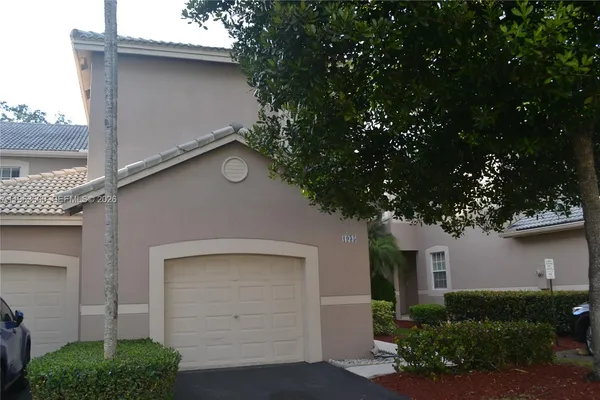 $3,400 | 1935 Madeira Drive, Unit 1935, Weston, FL 33327