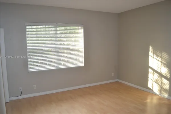 $3,400 | 1935 Madeira Drive, Unit 1935, Weston, FL 33327