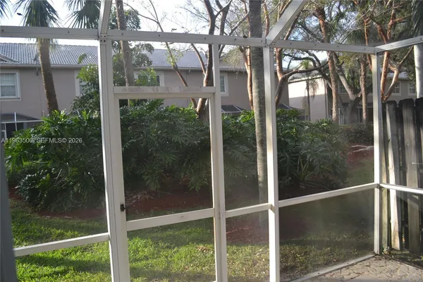 $3,400 | 1935 Madeira Drive, Unit 1935, Weston, FL 33327