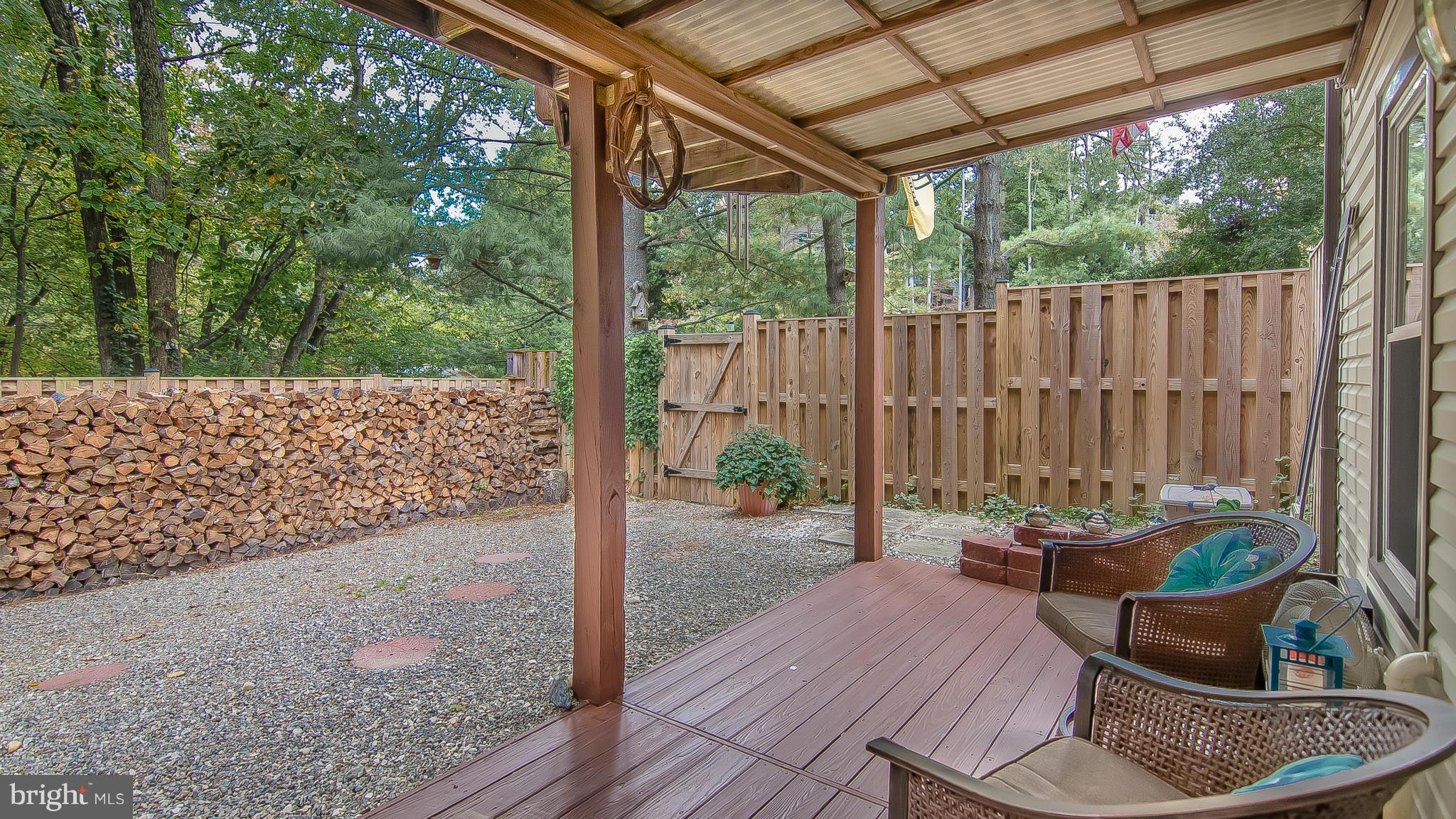 11991 Sentinel Point Court Reston, VA 20191 - Photo 19 of 27 Exterior (Rear)