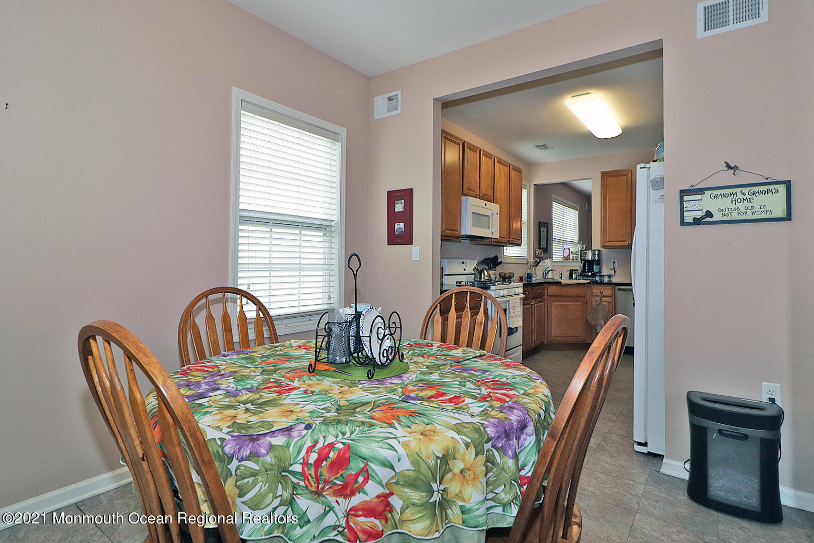 10 Silver Maple Lane Howell, NJ 07731 - Photo 8 of 37 a dining room with furniture and window