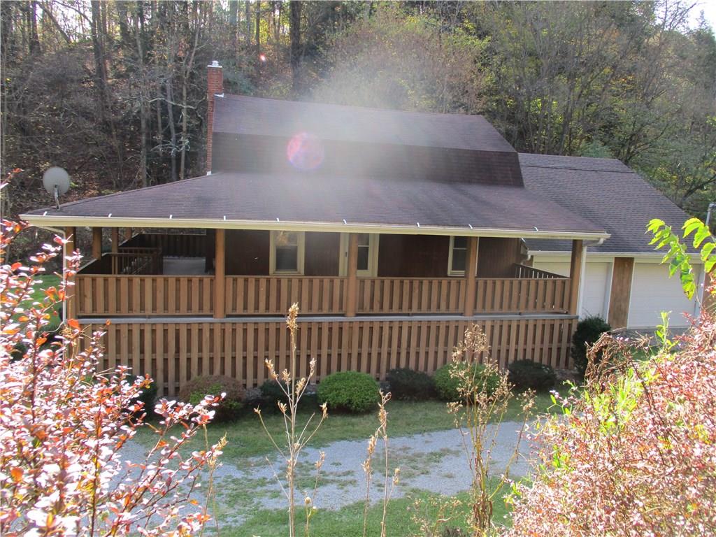 634 Millerstown Road Tarentum, PA 15084 - Photo 2 of 21 Gallery Image 2