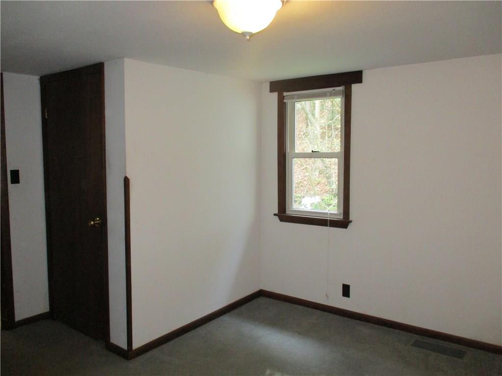 634 Millerstown Road Tarentum, PA 15084 - Photo 18 of 21 Gallery Image 18