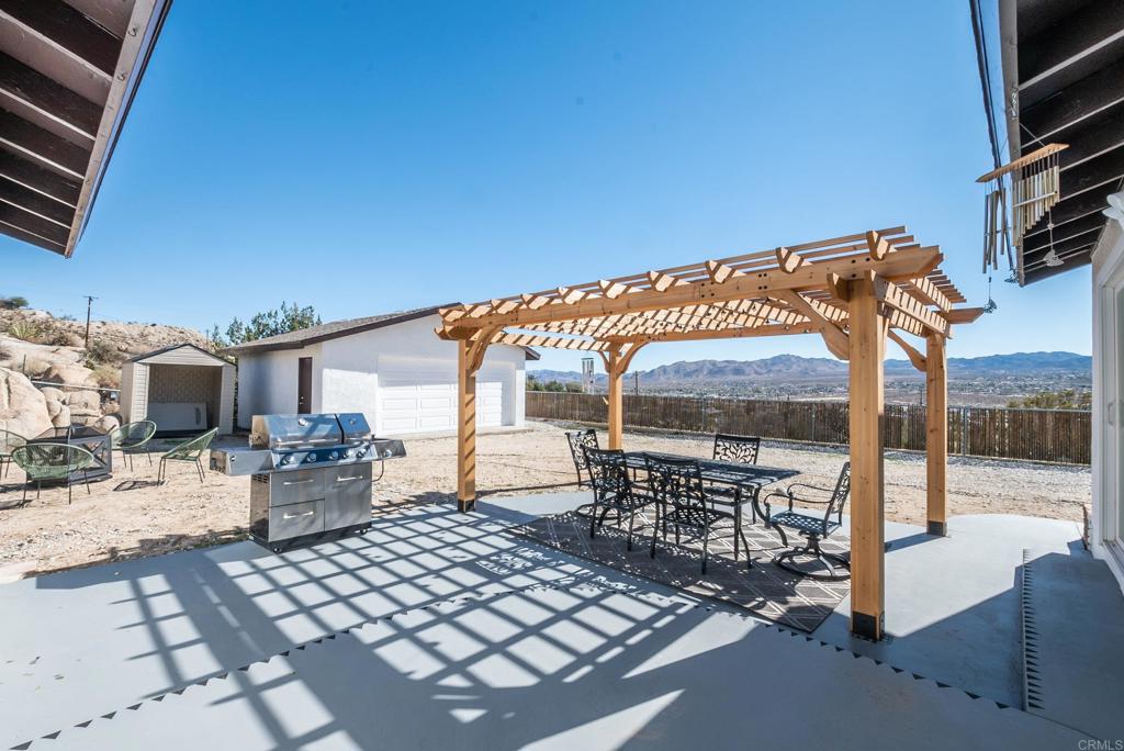 6295 Avila Road Yucca Valley, CA 92284 - Photo 46 of 75