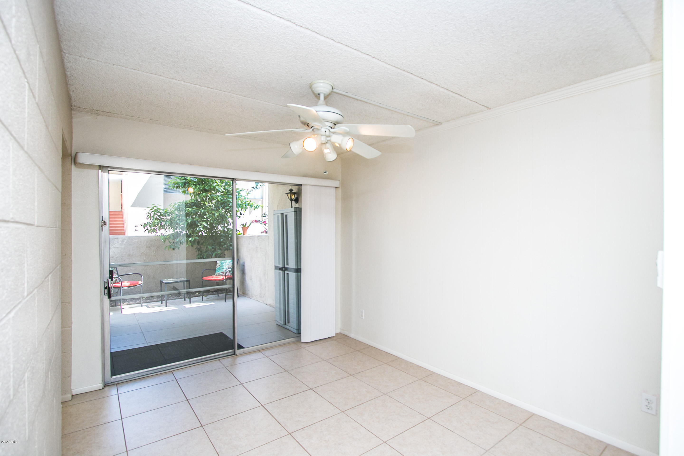 4201 East Camelback Road, Unit 29 Phoenix, AZ 85018 - Photo 8 of 29 Camelback Rd-7