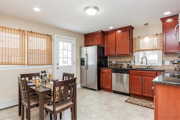 9 Milford Street Springfield, MA 01107 - Photo 8 of 25 Gallery Image 8