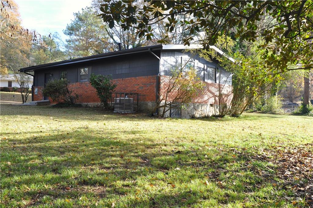 2351 Pinewood Drive Decatur, GA 30032 - Photo 14 of 14 Gallery Image 14