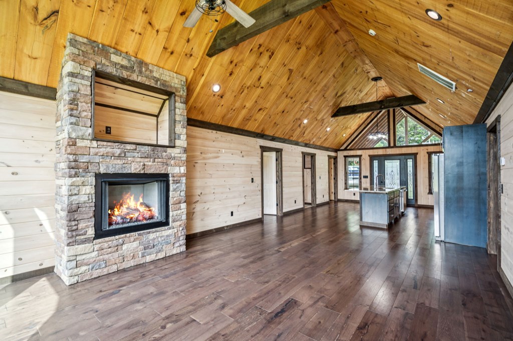 335 Mountain Road Morganton, GA 30560 - Photo 13 of 37