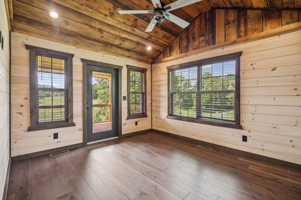 335 Mountain Road Morganton, GA 30560 - Photo 20 of 37