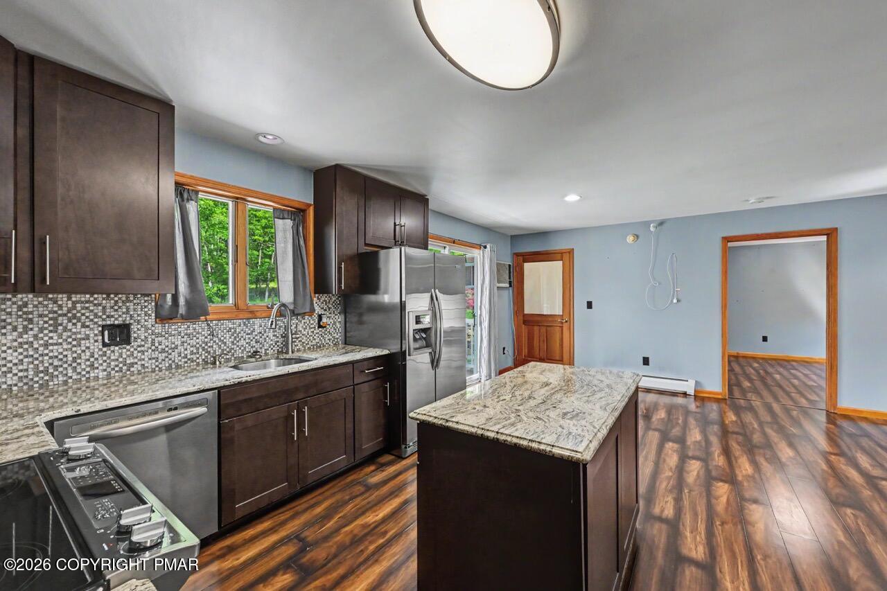 2134 Fox Run Road Stroudsburg, PA 18360 - Photo 88 of 110 2134 Fox Run photo 88