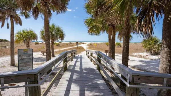 $1,650 | 501 East Bay Drive, Unit 104, Largo, FL 33770