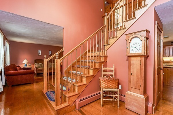 87 Jefferson Road Franklin, MA 02038 - Photo 8 of 30 Gallery Image 8