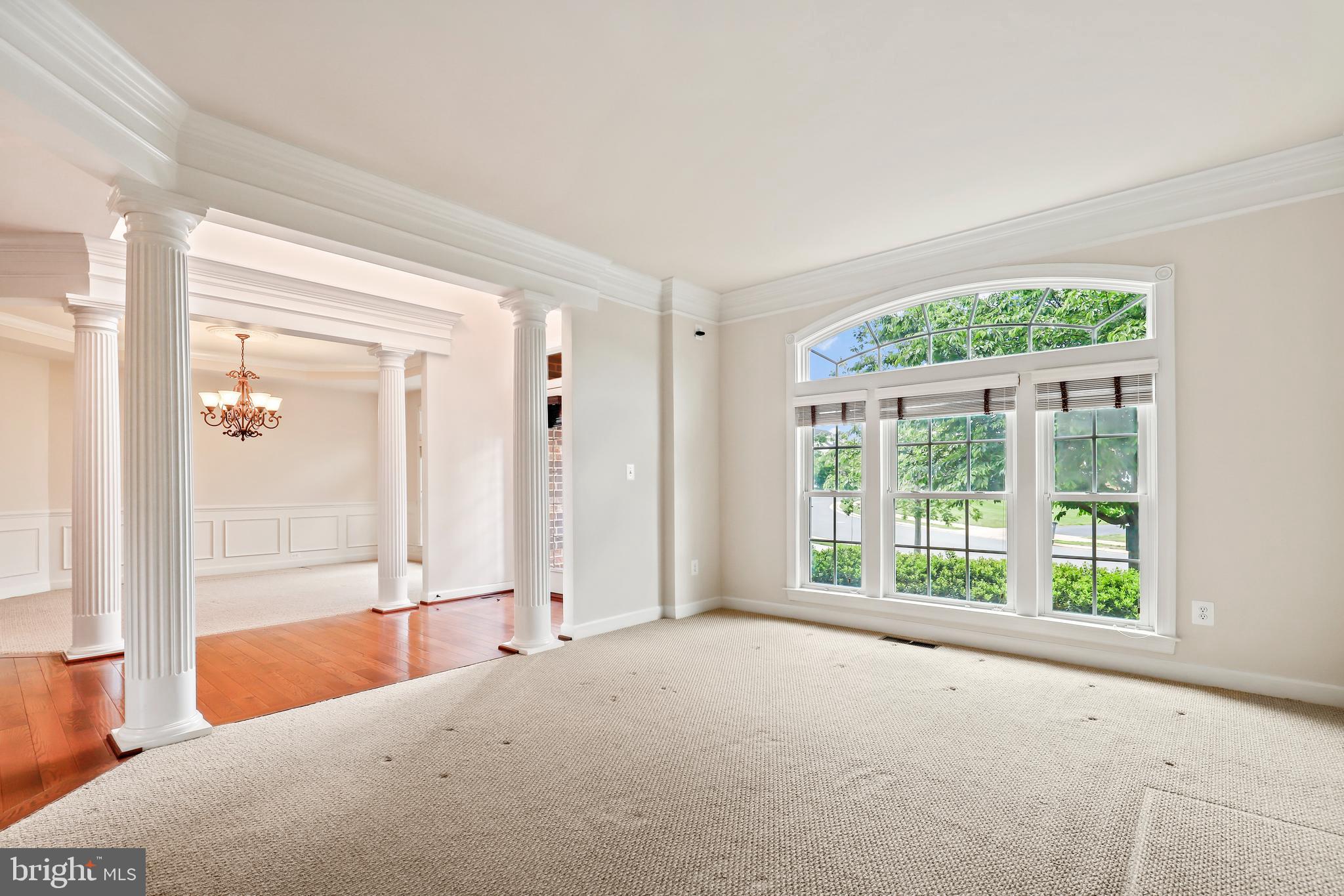 44405 Stone Roses Circle Ashburn, VA 20147 - Photo 13 of 75