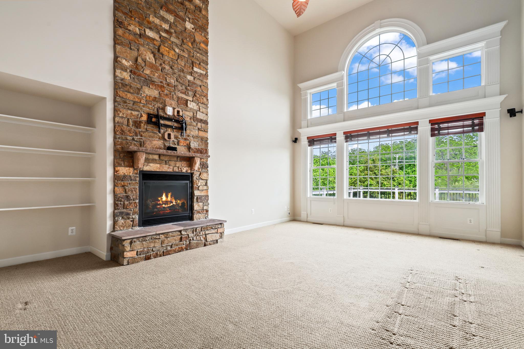 44405 Stone Roses Circle Ashburn, VA 20147 - Photo 17 of 75