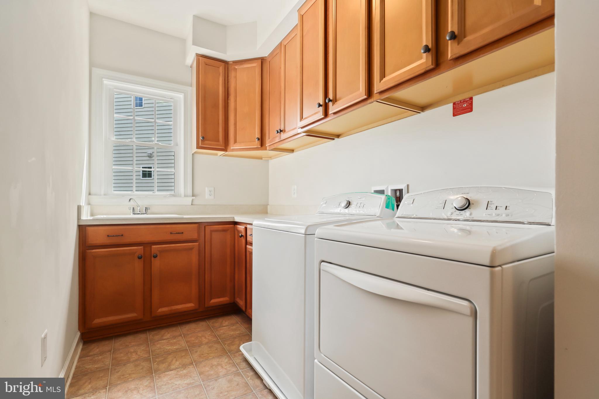 44405 Stone Roses Circle Ashburn, VA 20147 - Photo 32 of 75