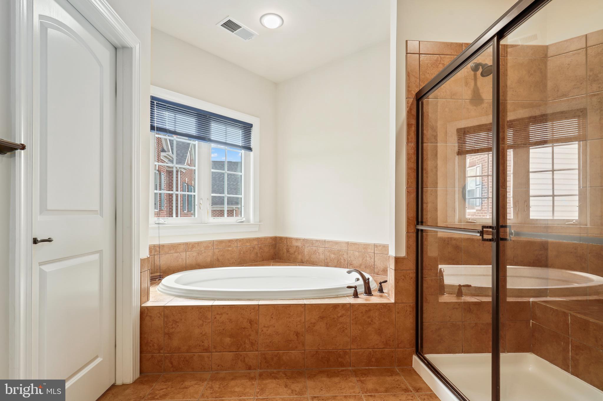 44405 Stone Roses Circle Ashburn, VA 20147 - Photo 42 of 75