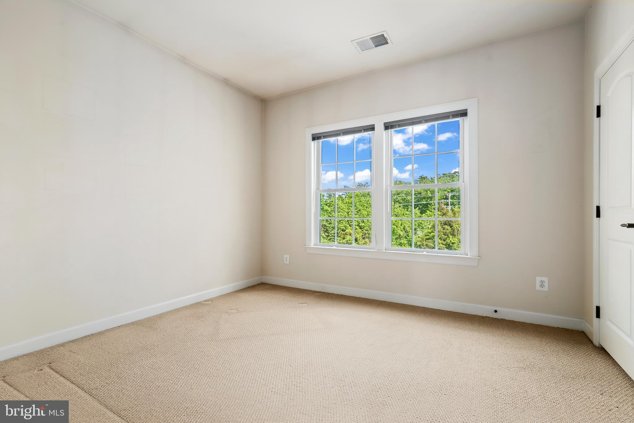 44405 Stone Roses Circle Ashburn, VA 20147 - Photo 51 of 75