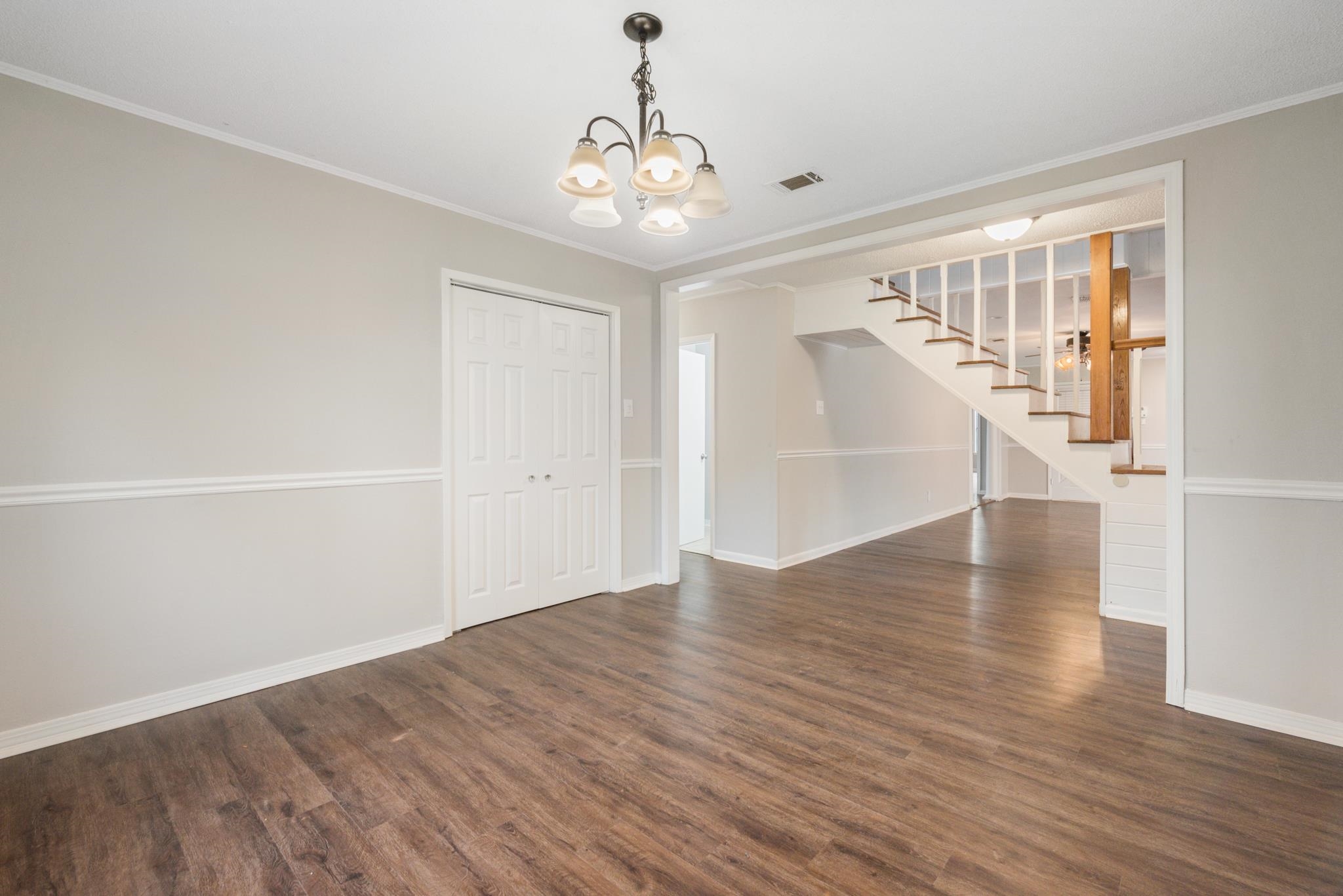 315 East Clinton Street Jackson, AL 36545 - Photo 8 of 30