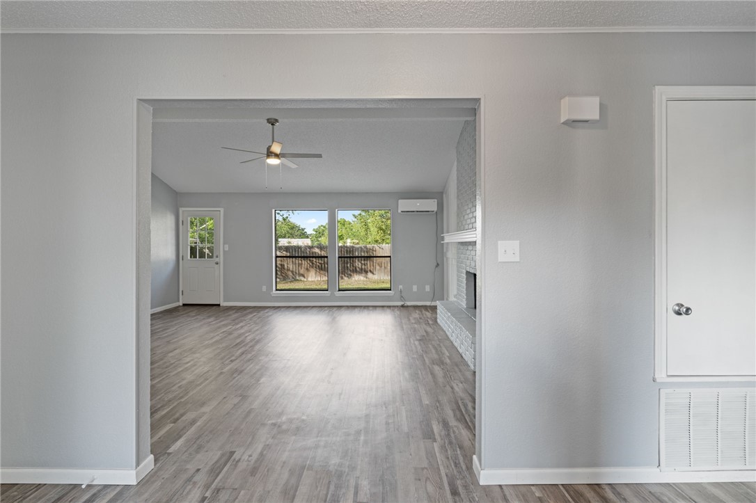 5222 Inverness Drive Corpus Christi, TX 78413 - Photo 2 of 30