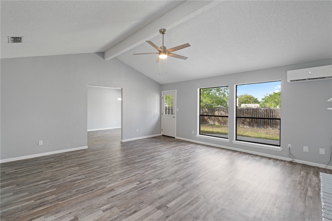 5222 Inverness Drive Corpus Christi, TX 78413 - Photo 8 of 30