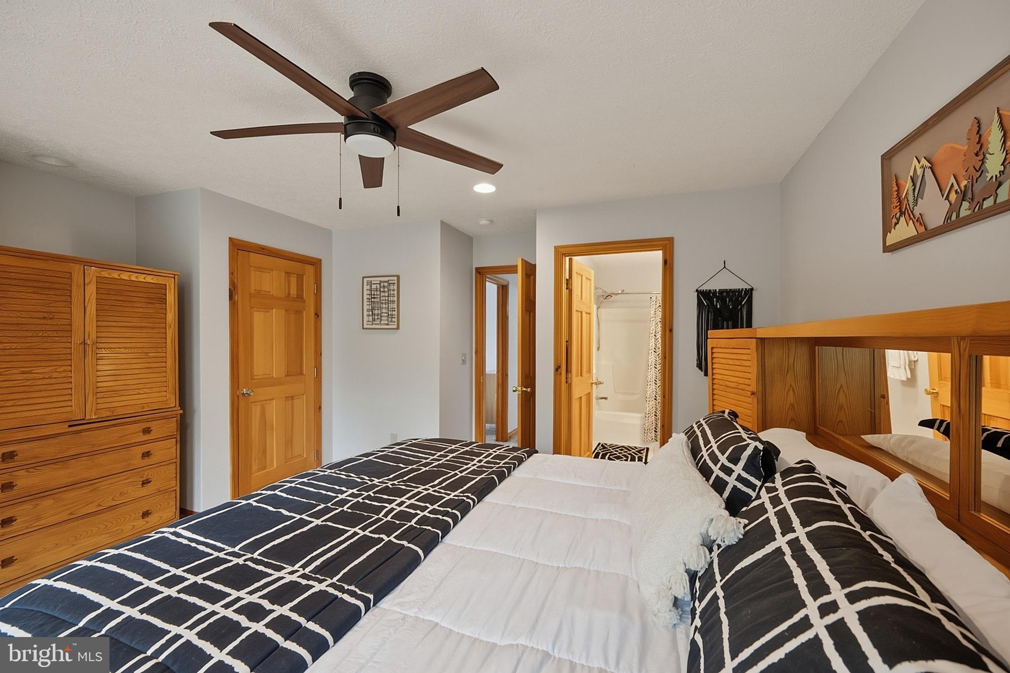79 Marsh Hill Road, Unit 5 McHenry, MD 21541 - Photo 21 of 48