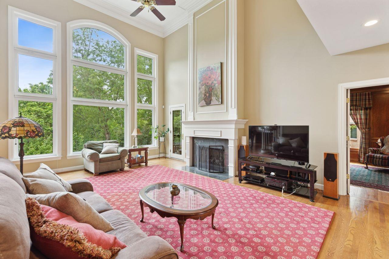 7795 Keller Road Cincinnati, OH 45243 - Photo 6 of 38