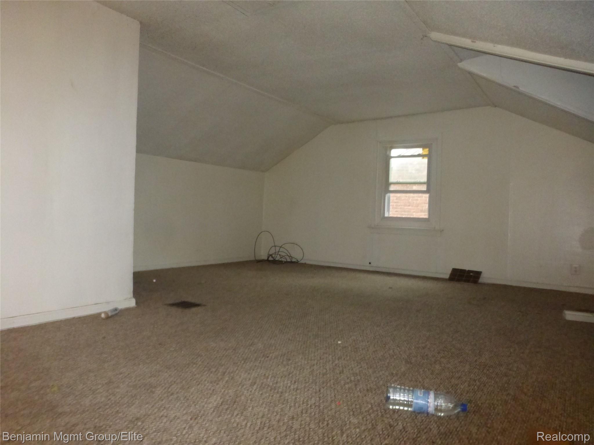 15775 Rutherford Street Detroit, MI 48227 - Photo 10 of 10 P1750481.JPG
