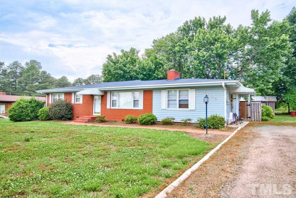 4105 Jane Lane Raleigh, NC 27604 - Photo 4 of 19