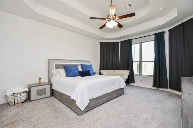 $584,900 | 31142 Crescent Hill Drive, Fulshear, TX 77441