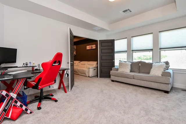 $584,900 | 31142 Crescent Hill Drive, Fulshear, TX 77441