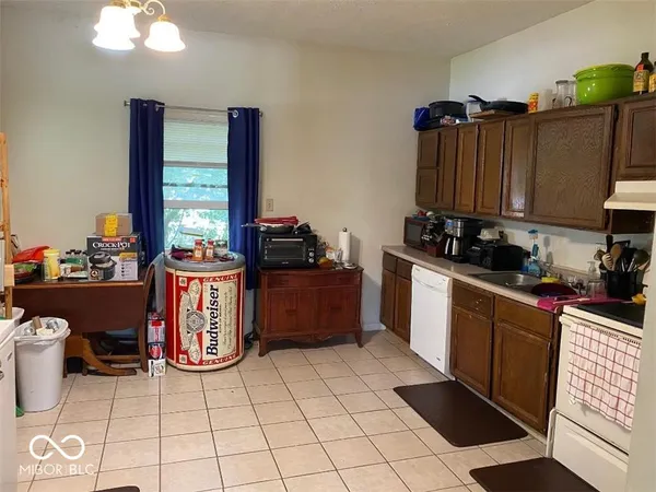 $1,400 | 741 North Rangeline Road, Unit B, Carmel, IN 46032