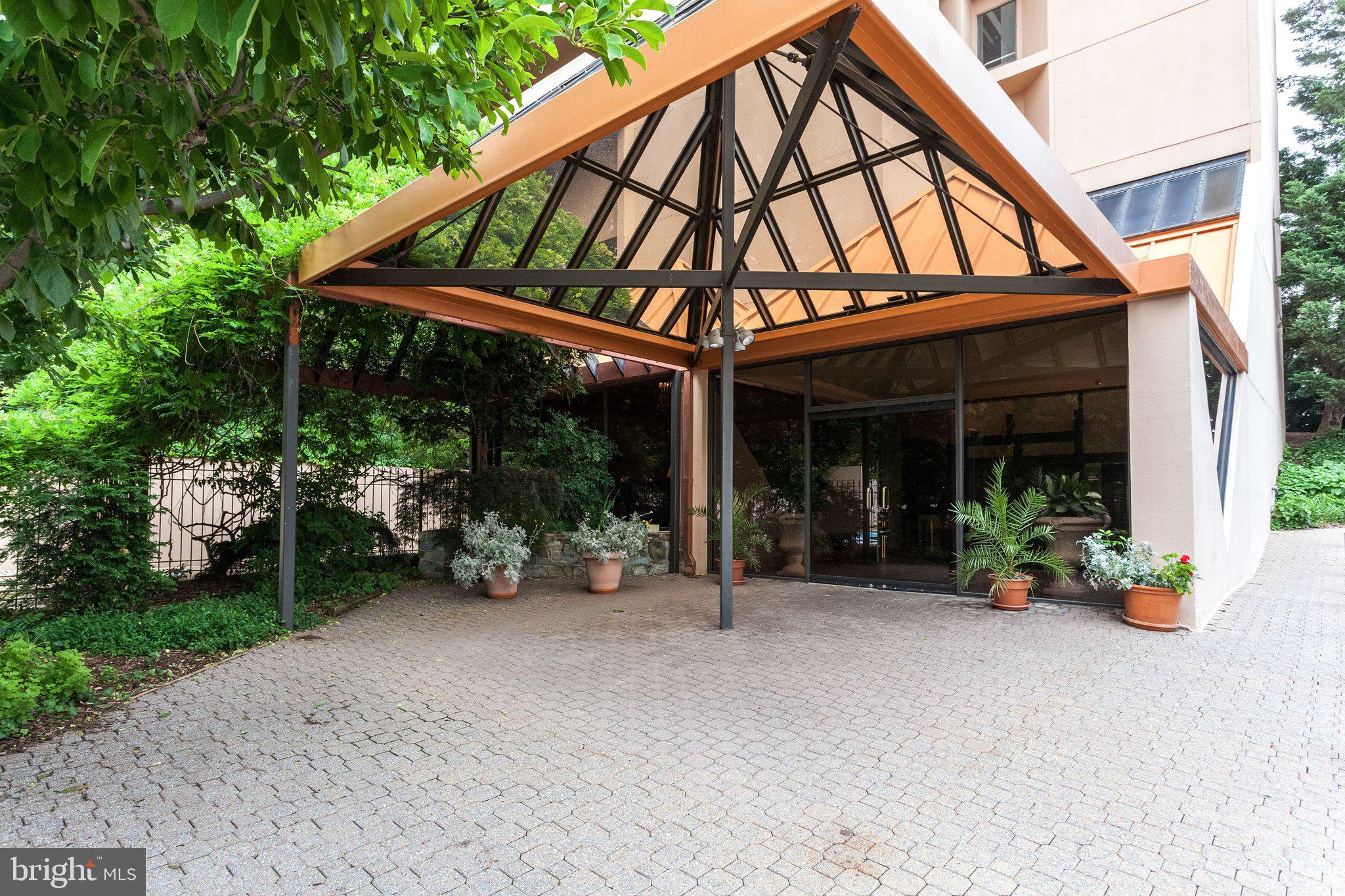 1301 North Courthouse Road, Unit 1509 Arlington, VA 22201 - Photo 36 of 49